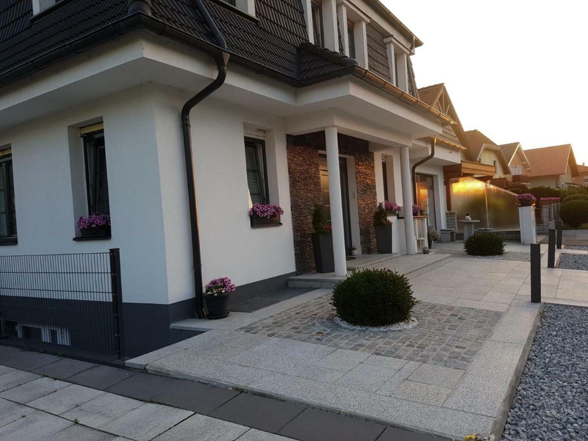 K40 Gerasdorf bei Wien Exterior foto
